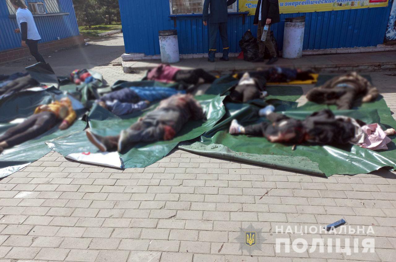 Зображення до посту: База, якої немає: як Росія порушує конституційні права і свободи українців